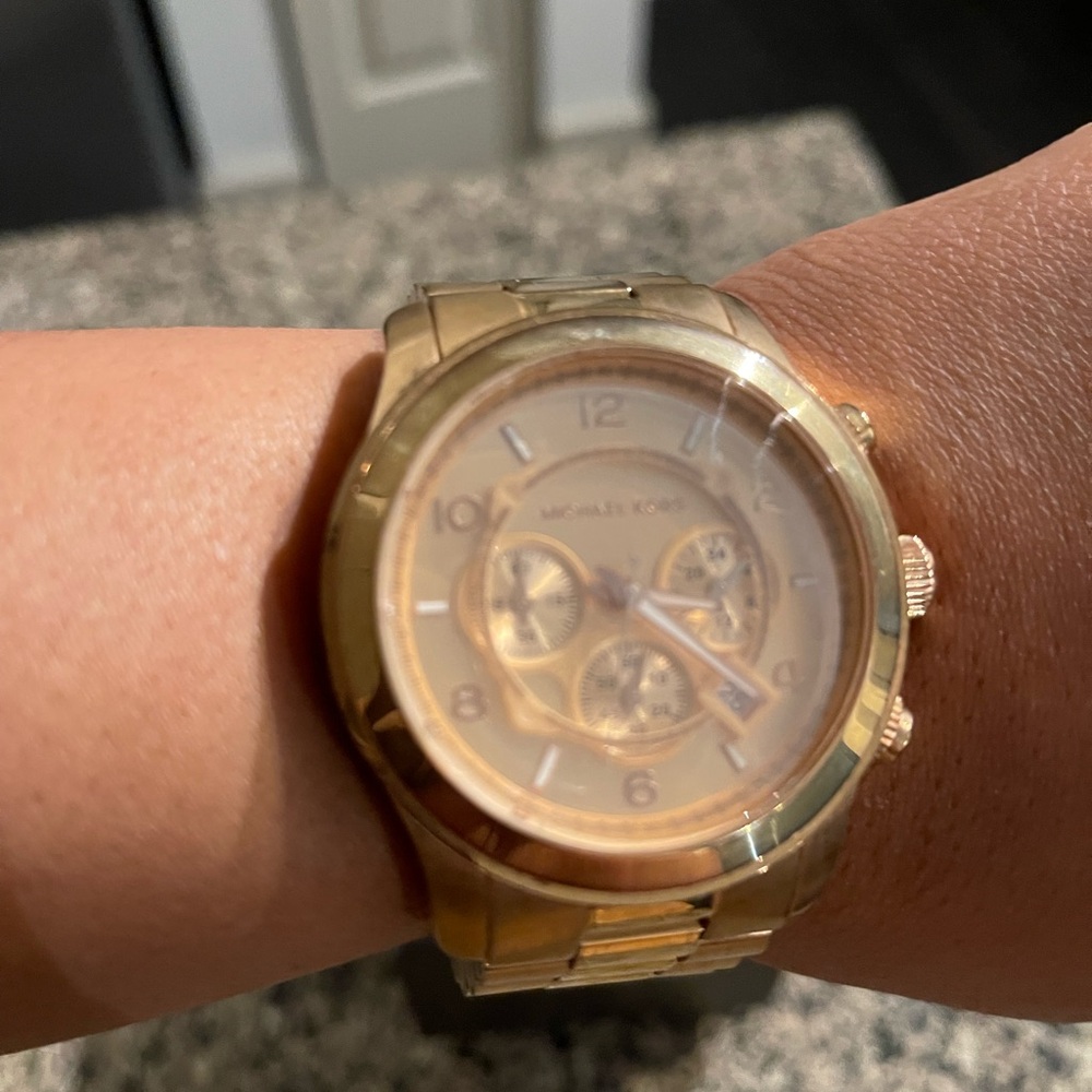 Michael Kors Watches MK8096 Pink gold Pink goldDial Stainless Steel Quartz...